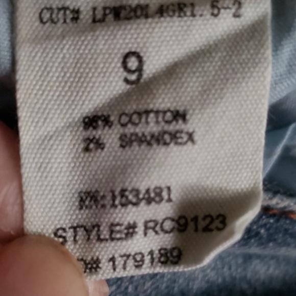 🌴💰✂️MID RISE DENIM🌴 - Picture 4 of 4